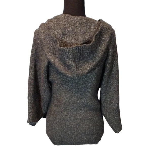 Kenji Hooded Sweater - Picture 3 of 6